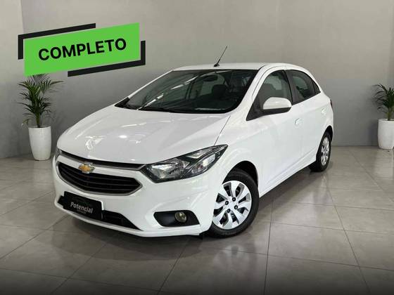 CHEVROLET ONIX 1.0 MPFI LT 8V FLEX 4P MANUAL CHEVROLET ONIX 1.0 MPFI LT 8V FLEX 4P MANUAL